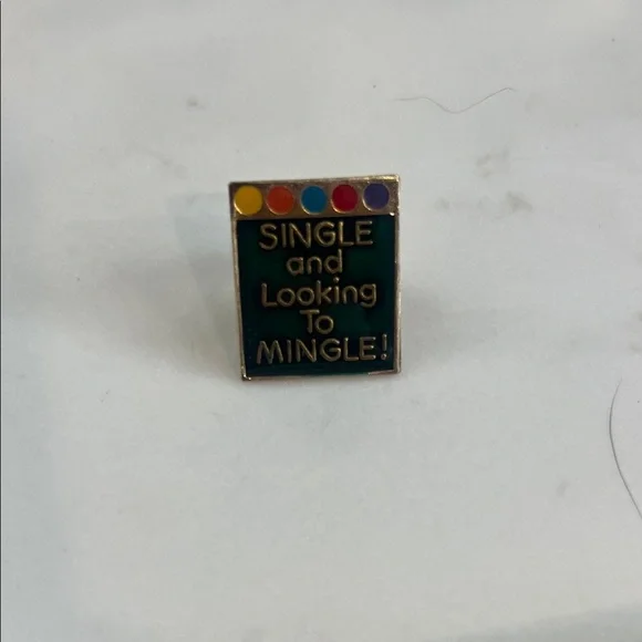 Colorful Single and Looking to Mingle Pin - Picture 1 of 4